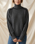 Léa Luxe Ribbed Turtleneck Pullover