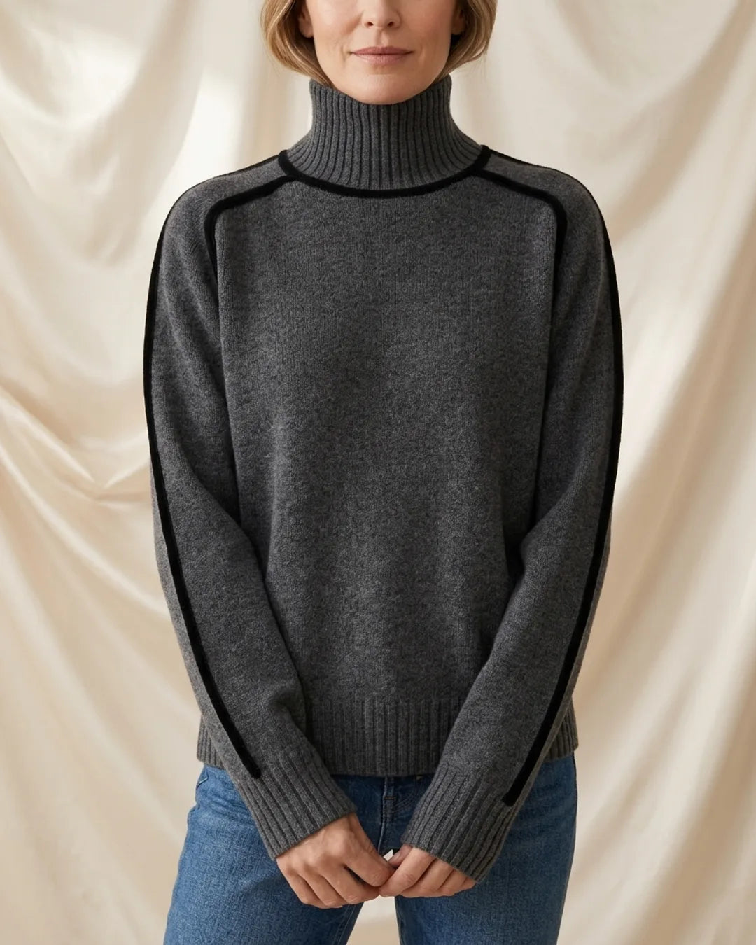 Léa Luxe Ribbed Turtleneck Pullover