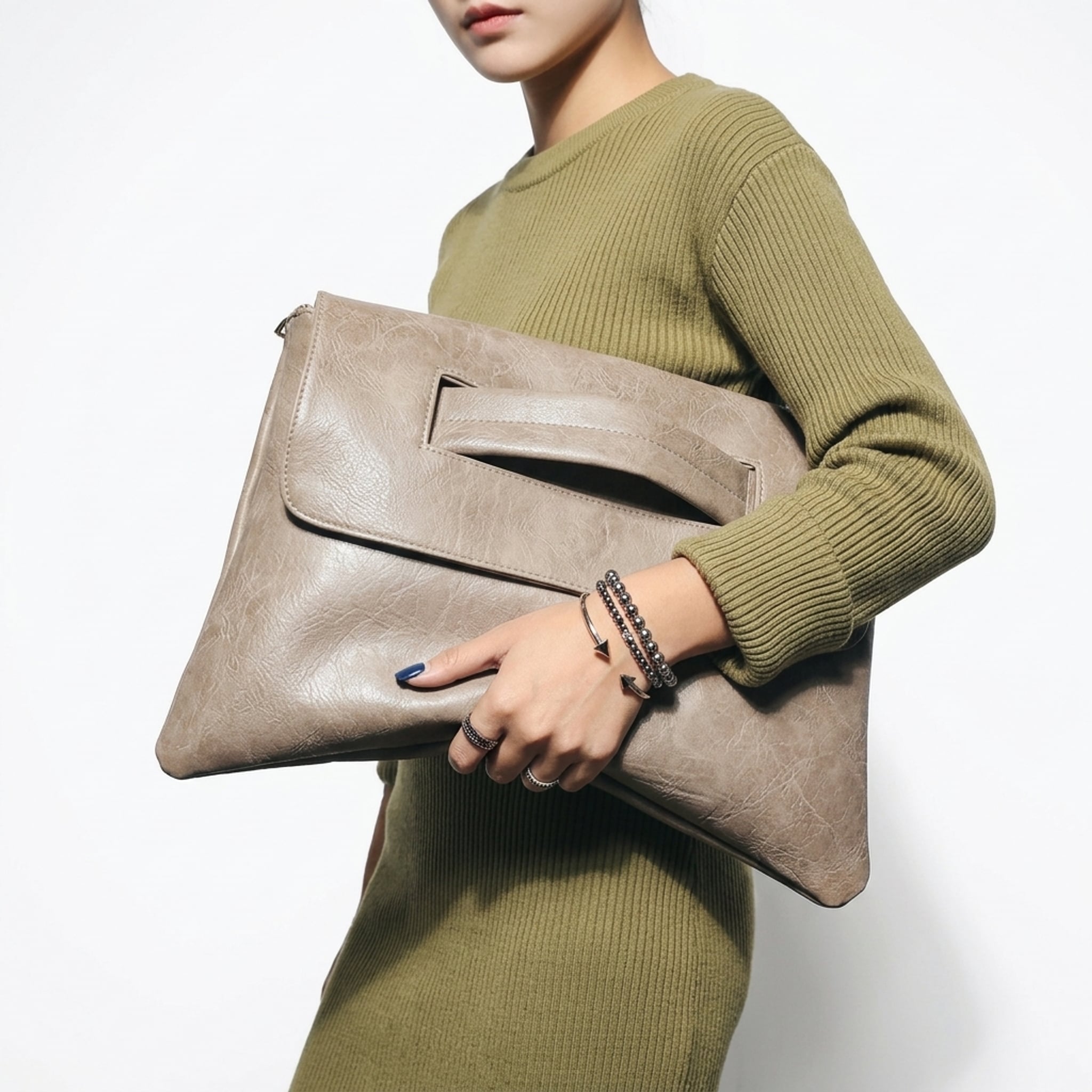 Léa Women's Large Capacity Laptop Briefcase