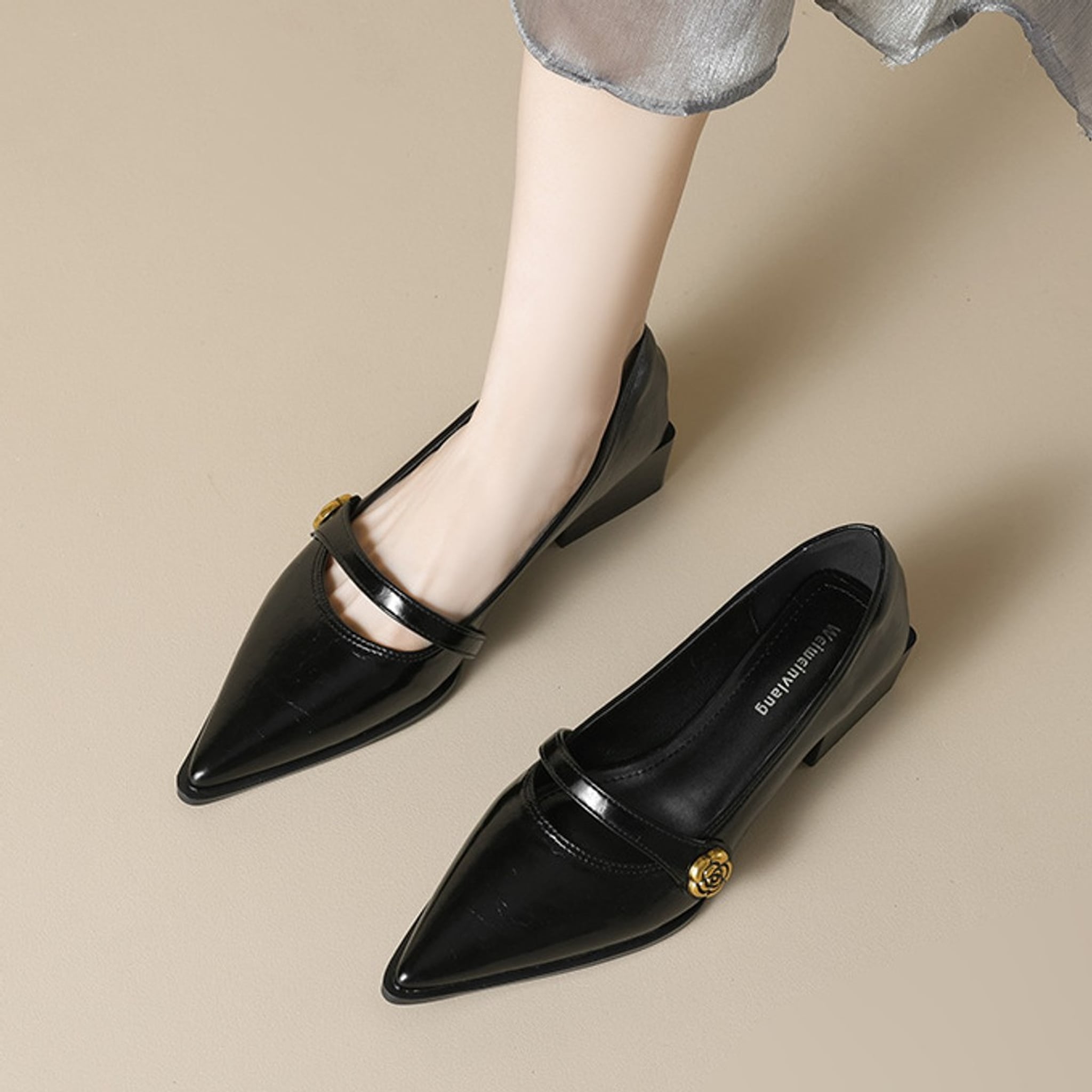 Élise French Retro Camellia Pump Heel
