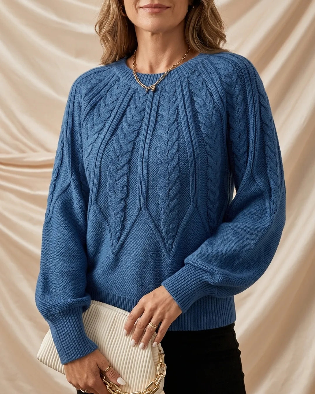 Avéra Luxe Knit Crewneck Top
