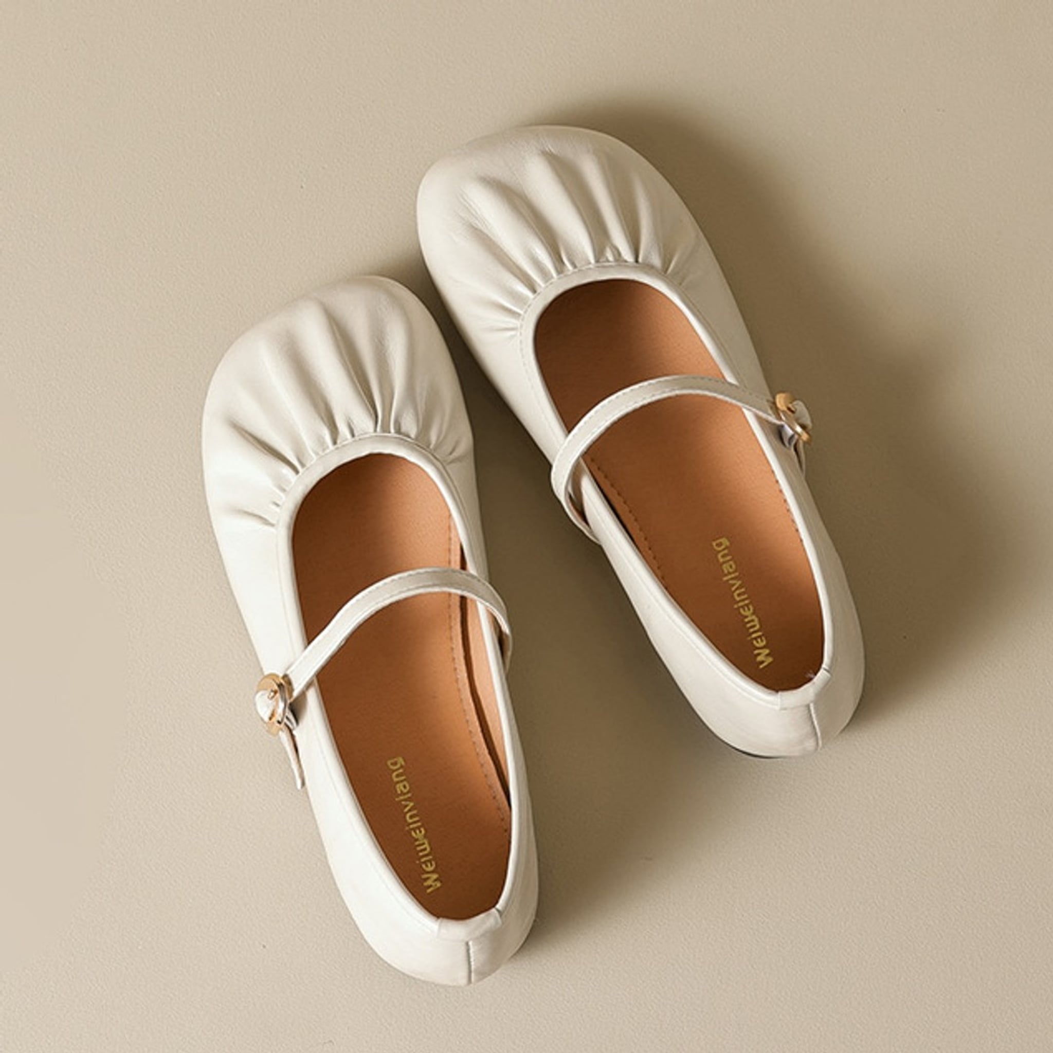 Élise Soft Sole Scrunched Mary Jane Ballet Flats