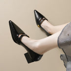 Élise French Retro Camellia Pump Heel
